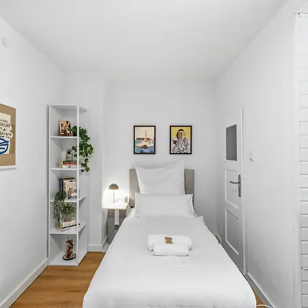For 6 People Apartament