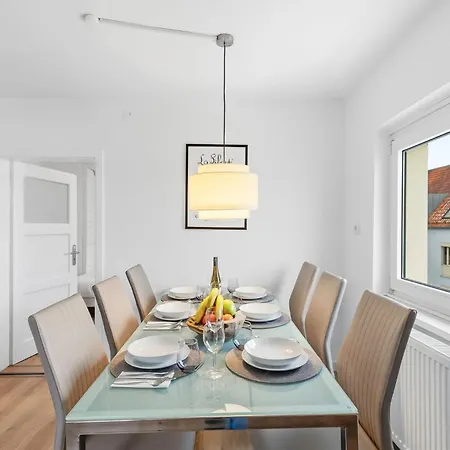 Apartament For 6 People Schwandorf